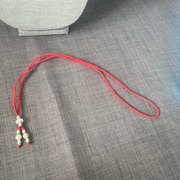 Sparkly necklace with silver and cz type stones on red leather cord adju… - Picture 2 of 9